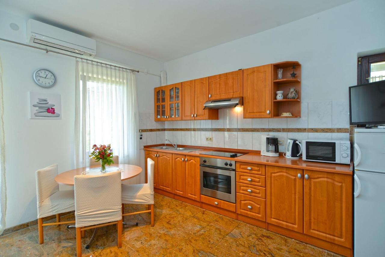 336 Apartment
